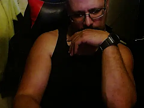 KrazyLegz online show from 4, 1, 2025