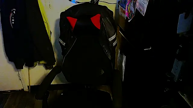 KrazyLegz online show from 19, 4, 2026