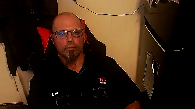 KrazyLegz online show from 24, 10, 2025