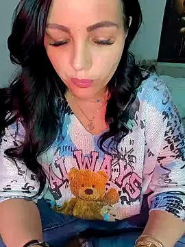 ReiyaRey online show from 4, 2, 2026