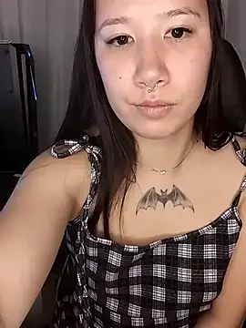 Japabaixinha online show from 10, 3, 2025