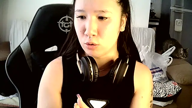 Japabaixinha online show from 14, 3, 2025