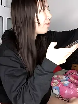 Japabaixinha online show from 12, 9, 2025