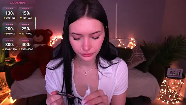 MilaSecrett online show from 28, 2, 2026