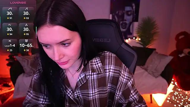 MilaSecrett online show from 3, 4, 2026