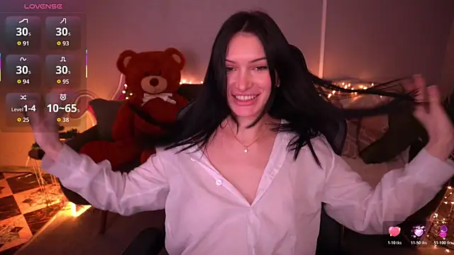 MilaSecrett online show from 8, 2, 2026