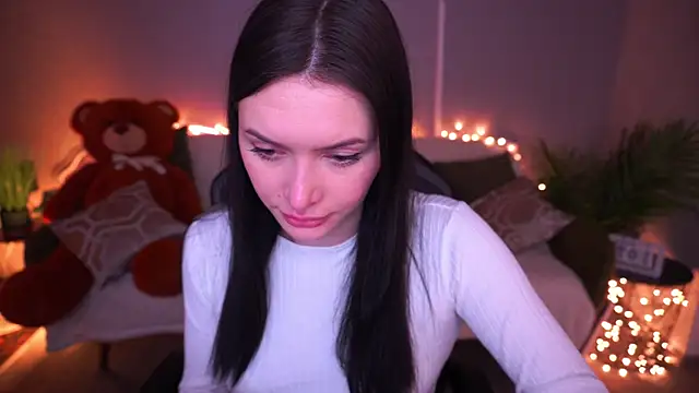 MilaSecrett online show from 7, 3, 2026