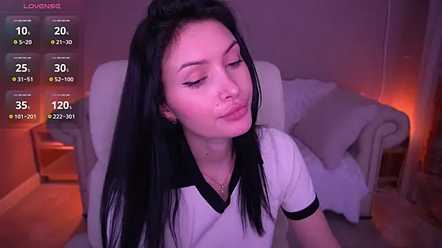 MilaSecrett online show from 23, 11, 2025