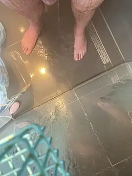 LivingLegend1978 online show from 5, 4, 2026