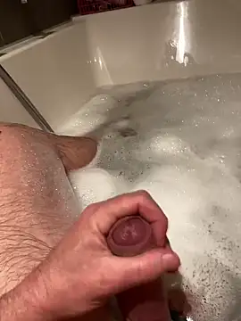 LivingLegend1978 online show from 5, 3, 2026