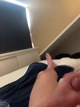 LivingLegend1978 online show from 15, 3, 2025