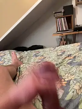 LivingLegend1978 online show from 1, 3, 2025