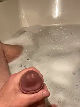 LivingLegend1978 online show from 2, 4, 2026