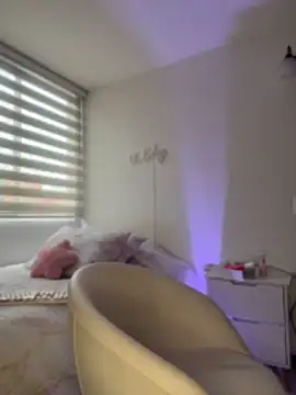 keilelewis online show from 16, 4, 2026