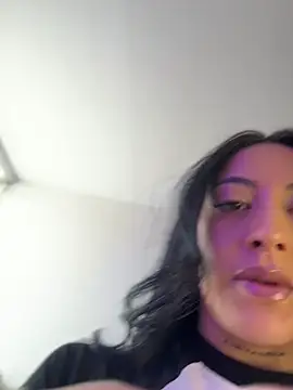 Snapshot of keilelewis chatting on 7, 7, 2026 keilelewis online show from 7, 7, 2026