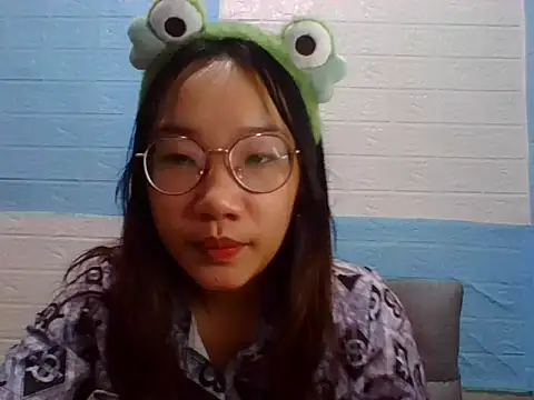 Nanoko online show from 17, 11, 2025