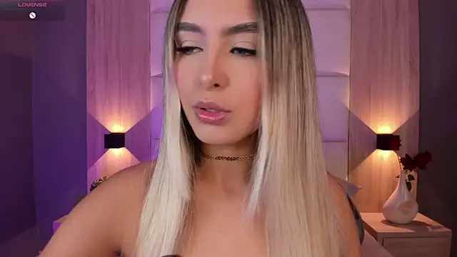 bella1207 online show from 3, 10, 2025