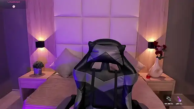 bella1207 online show from 8, 9, 2025