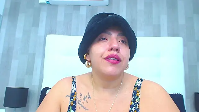 LeahMillerr online show from 20, 2, 2026