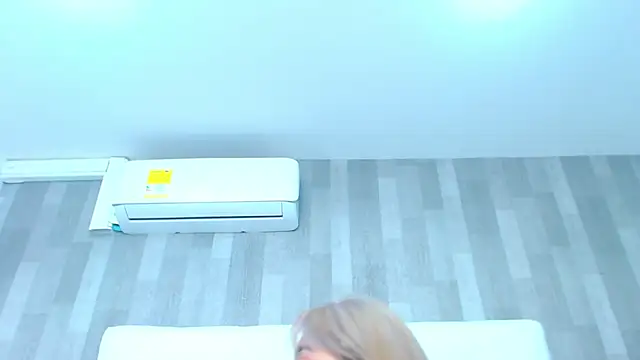 LeahMillerr online show from 1, 10, 2025