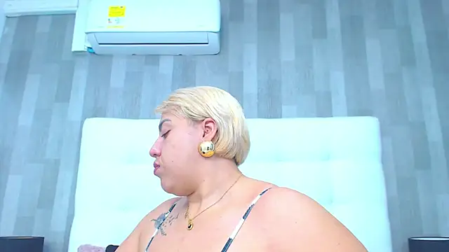 LeahMillerr online show from 15, 1, 2026