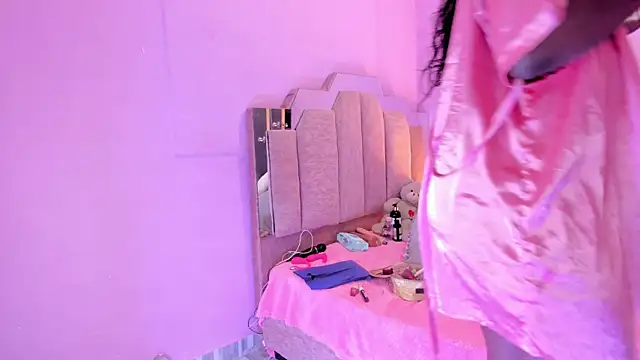 LoveQueen2 online show from 16, 9, 2025