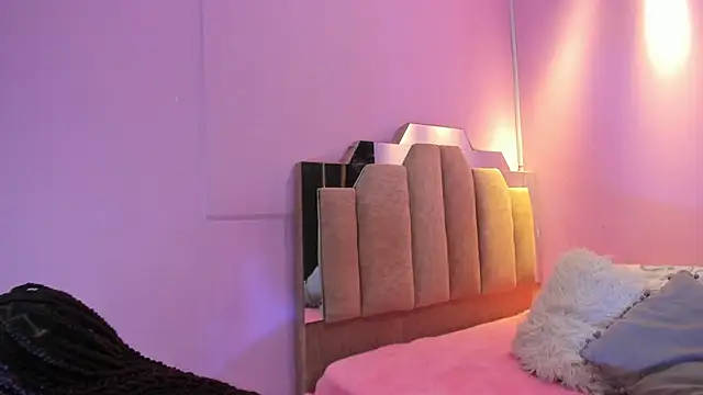 LoveQueen2 online show from 27, 11, 2025