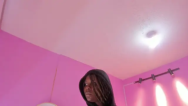 LoveQueen2 online show from 9, 1, 2026