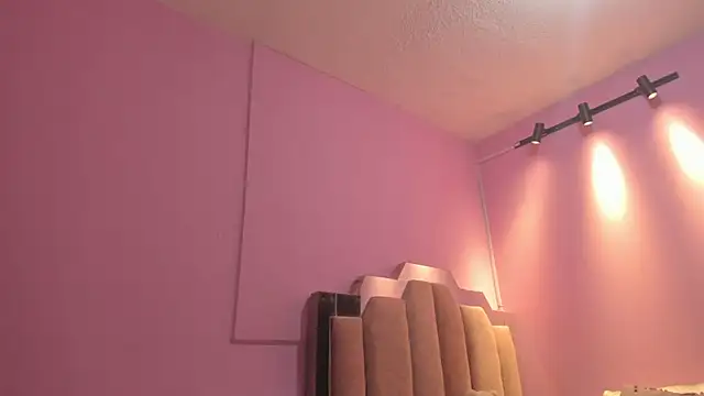 LoveQueen2 online show from 26, 9, 2025