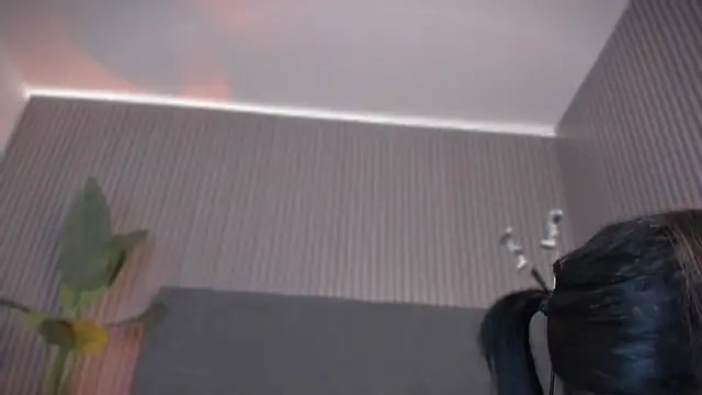 emelie 89 online show from 7, 5, 2026