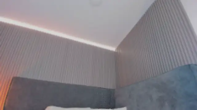 emelie 89 online show from 9, 2, 2026