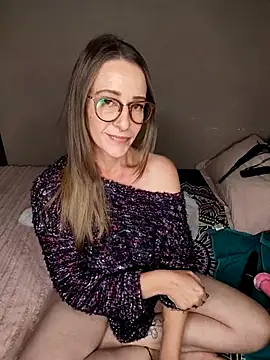 Deviant Desires xx online show from 23, 9, 2025