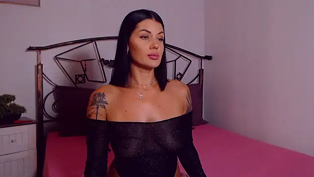 YvonneEverlee online show from 22, 7, 2026