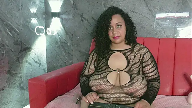 Danielaa a online show from 7, 11, 2025