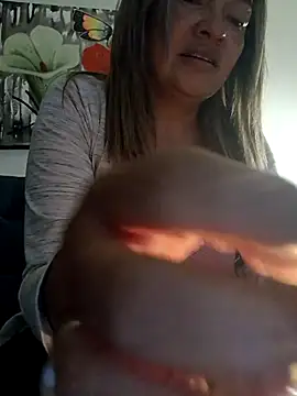 Afroditecash online show from 2, 11, 2025