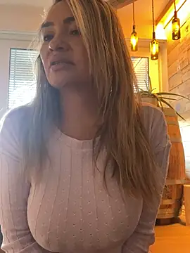 Afroditecash online show from 27, 2, 2025