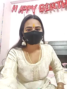 wildbabes online show from 2, 2, 2026