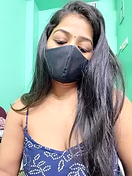 Snapshot of Monalisa_Singh chatting on 5, 5, 2026 Monalisa Singh online show from 5, 5, 2026
