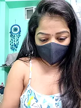 Monalisa Singh online show from 17, 4, 2026