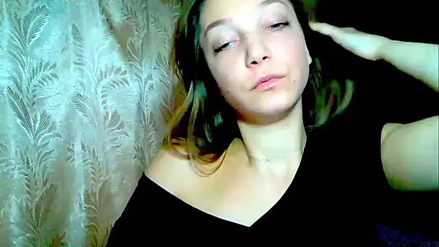 EmillyPlay online show from 27, 11, 2025