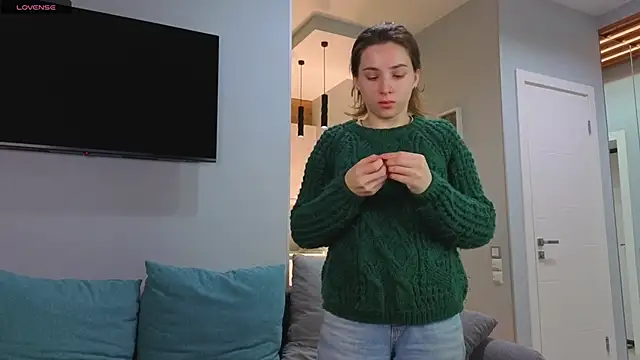 DonnaBurkee online show from 26, 10, 2025