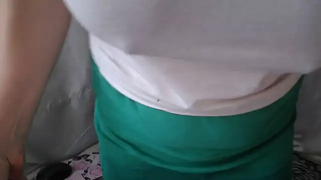 Burberrry  online show from 22, 11, 2025