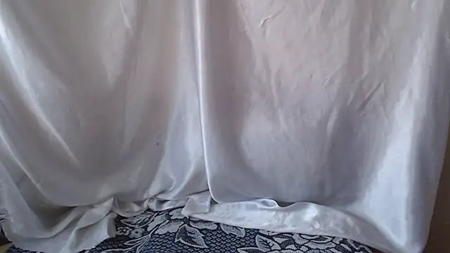 Snapshot of Burberrry_ chatting on 18, 6, 2026 Burberrry online show from 18, 6, 2026