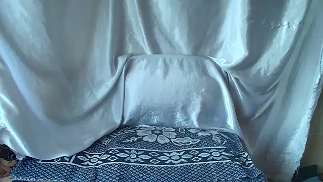 Snapshot of Burberrry_ chatting on 12, 7, 2026 Burberrry online show from 12, 7, 2026