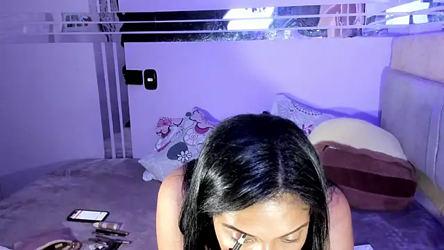 Snapshot of celesttemoon chatting on 30, 4, 2026 celesttemoon online show from 30, 4, 2026