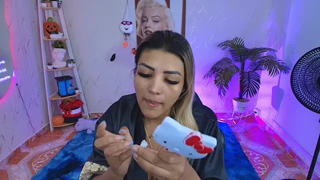 SALOOMEE   online show from 18, 11, 2025