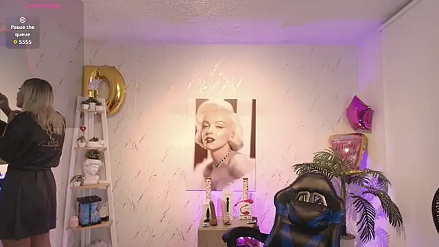 SALOOMEE   online show from 12, 9, 2025