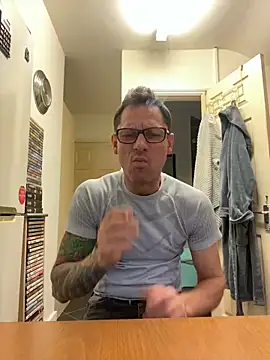 Yourhotboy 42 online show from 8, 2, 2025