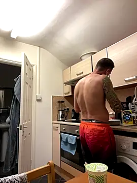 Yourhotboy 42 online show from 5, 1, 2026