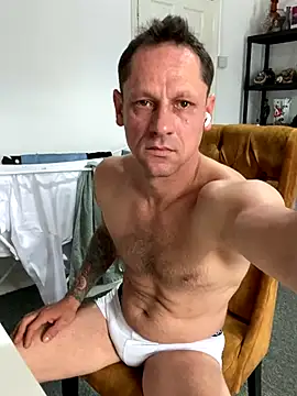 Yourhotboy 42 online show from 11, 10, 2025